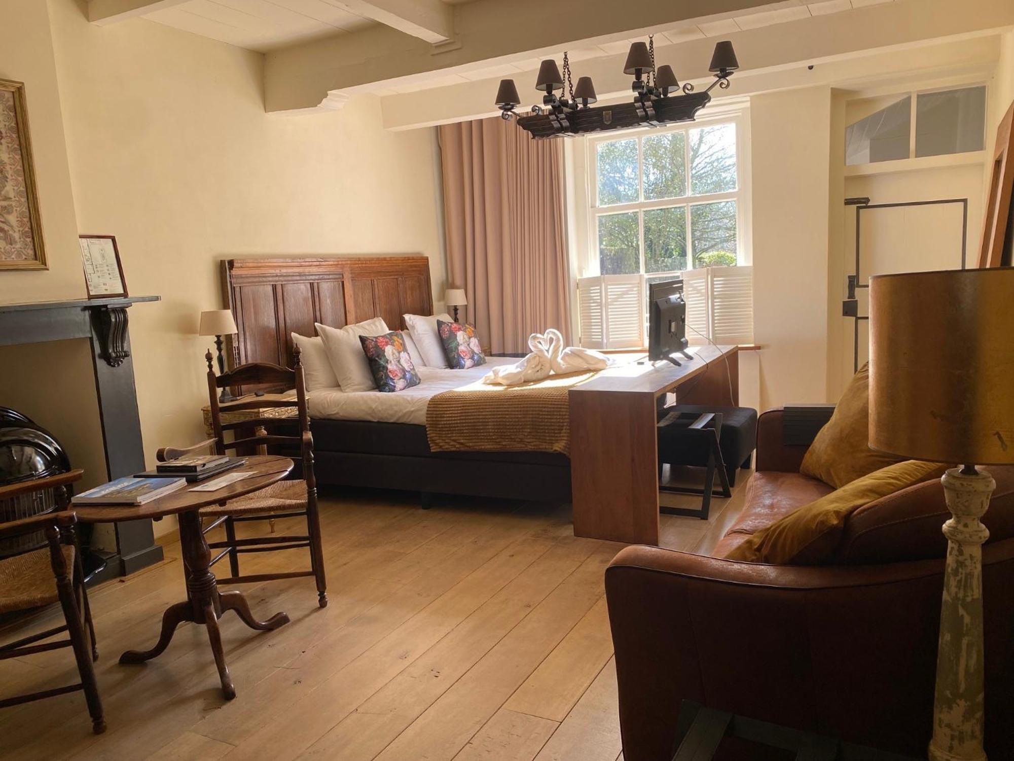 ויר Auberge De Campveerse Toren מראה חיצוני תמונה