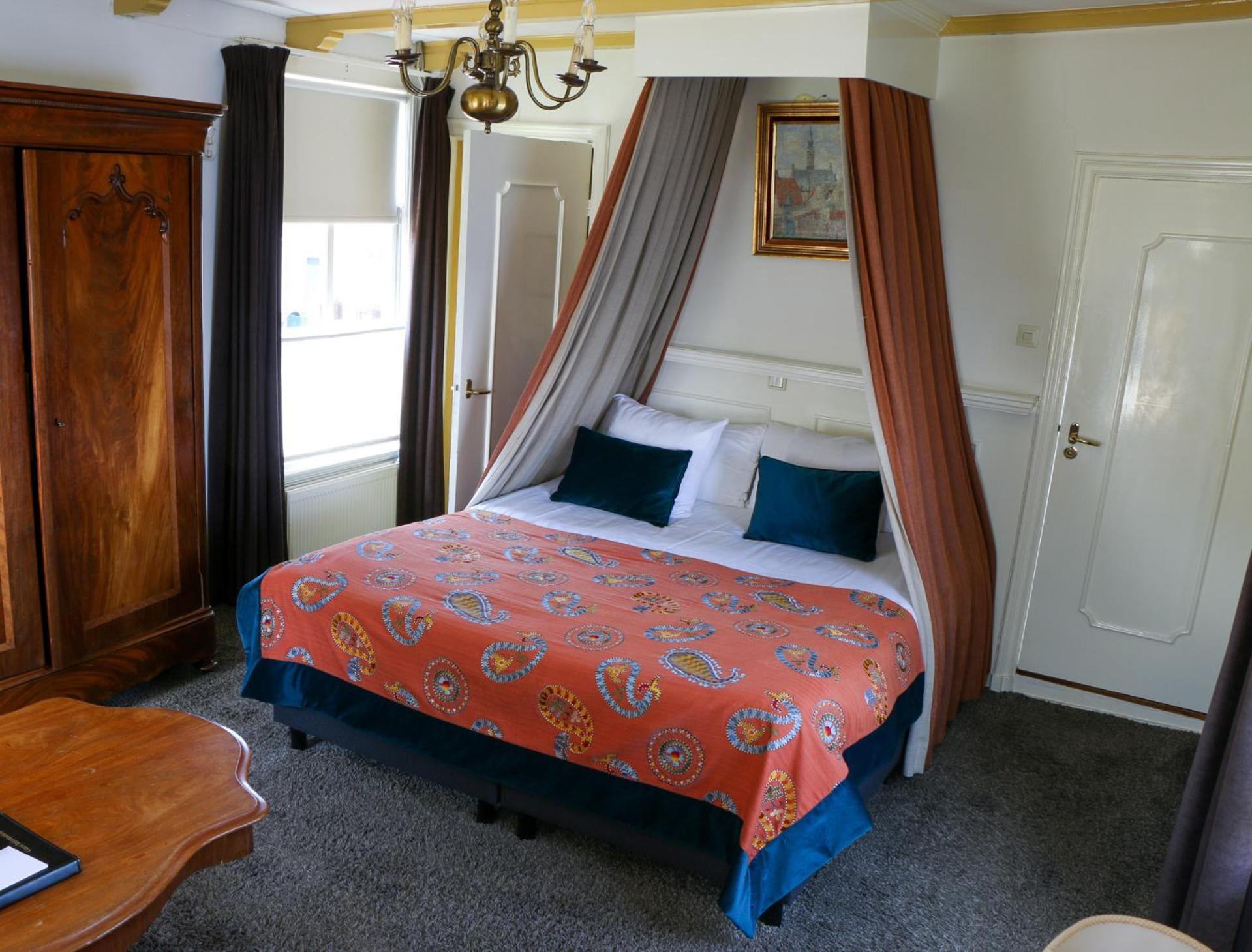 ויר Auberge De Campveerse Toren מראה חיצוני תמונה