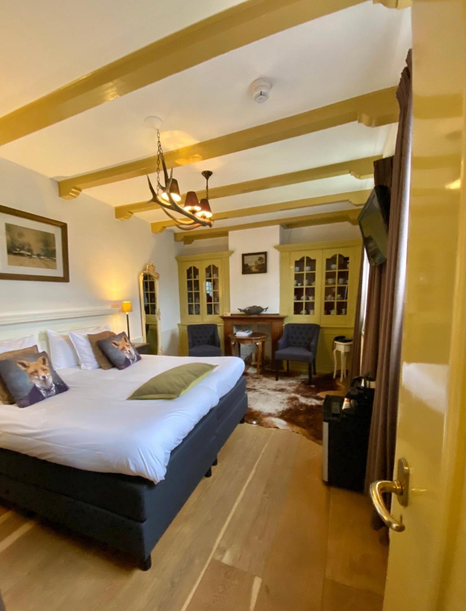ויר Auberge De Campveerse Toren מראה חיצוני תמונה